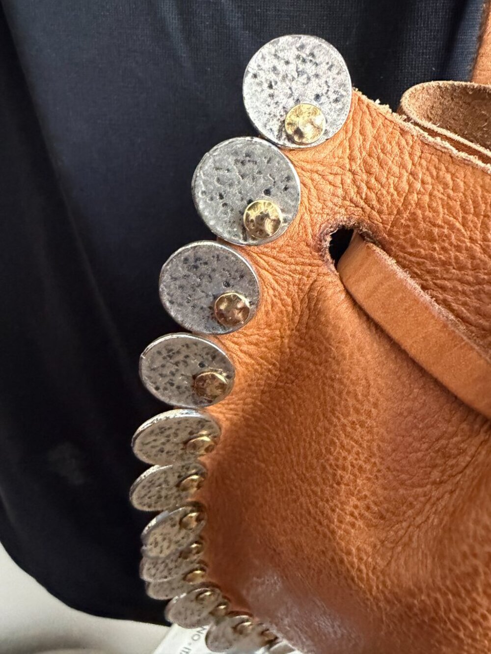 Campomaggi Mini Bag with Medallion Studs - Picture 5 of 14
